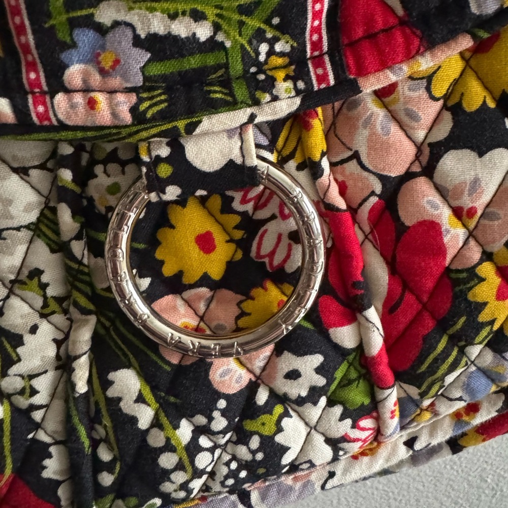 Vera Bradley crossbody bag RARE, retired pattern: poppy fields - Picture 4 of 9